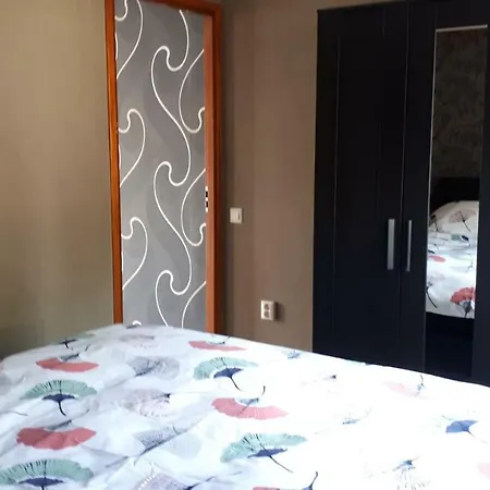 Chalet In Prachtige Omgeving בקתה פוטן